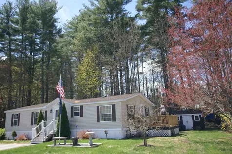 72 Sycamore Boulevard Farmington NH 03835
