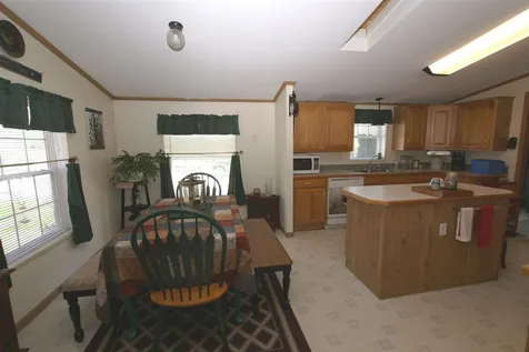 72 Sycamore Boulevard Farmington NH 03835