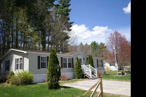 72 Sycamore Boulevard Farmington NH 03835