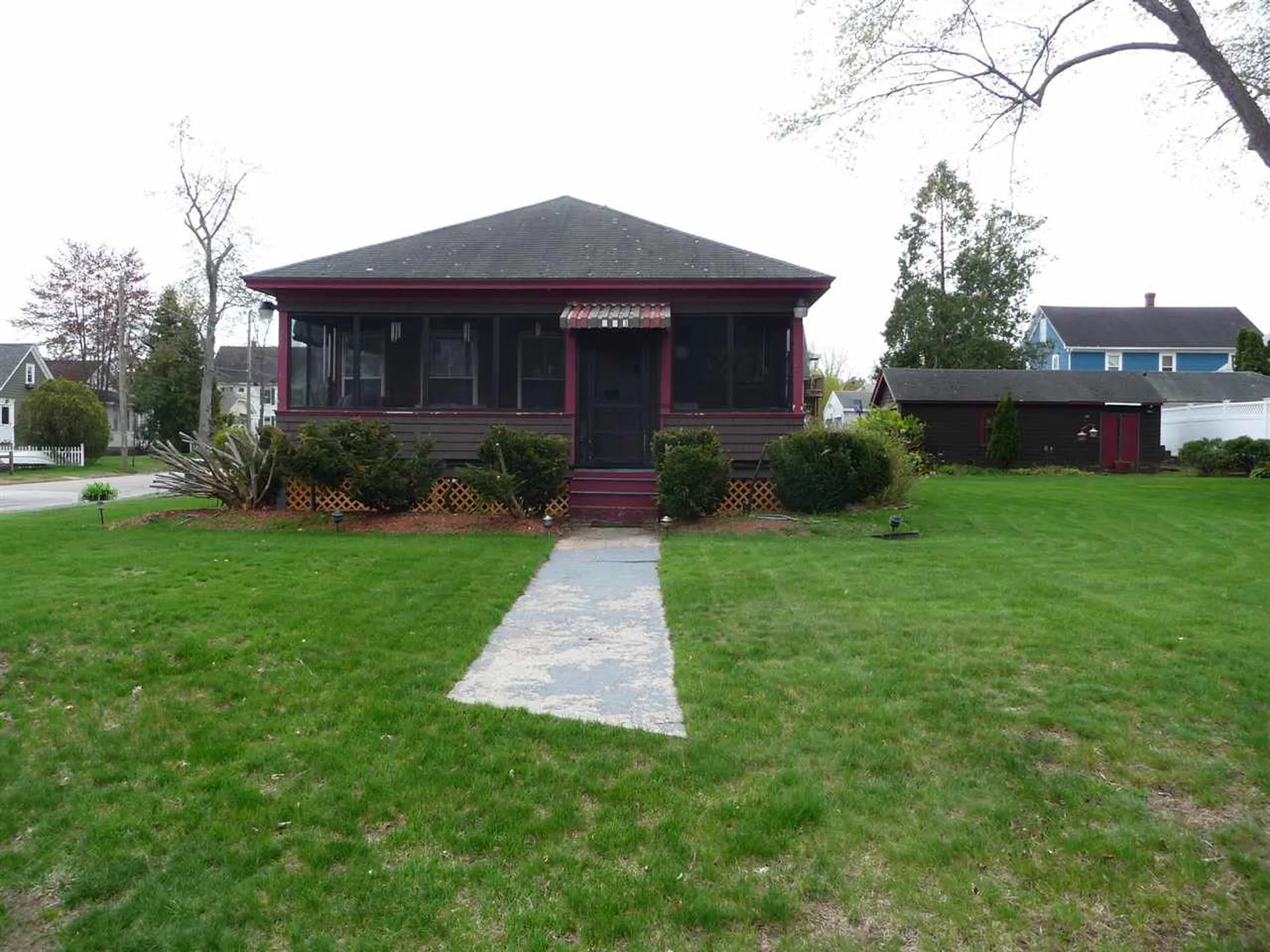 293 Young Street Manchester NH 03103
