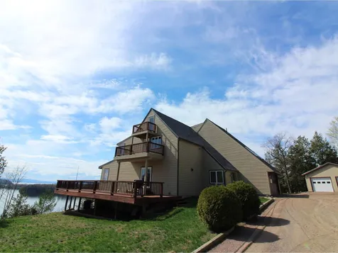 109 Cliff Road Colchester VT 05446