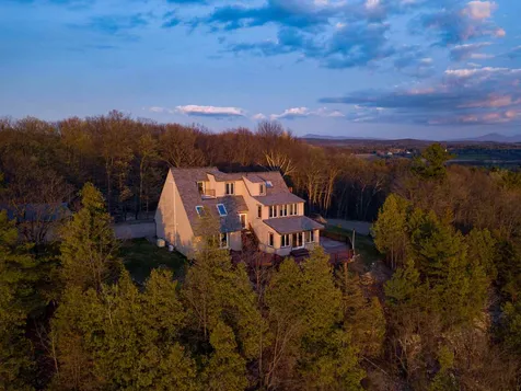 109 Cliff Road Colchester VT 05446