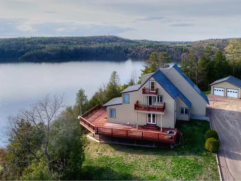 109 Cliff Road Colchester VT 05446