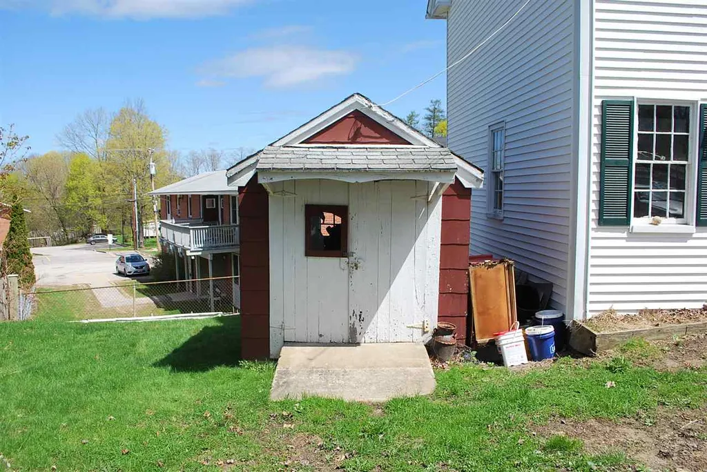 58-60 Court Street Dover NH 03820