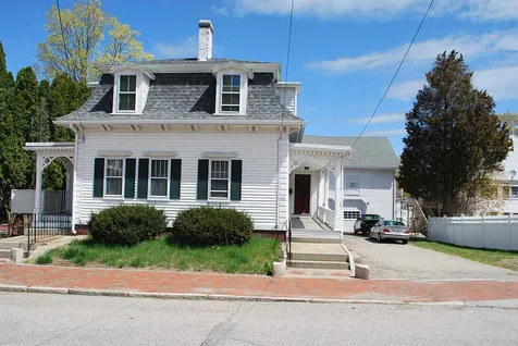 58-60 Court Street Dover NH 03820
