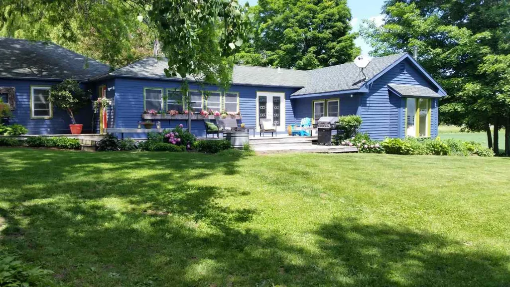 217 South End Road North Hero VT 05474