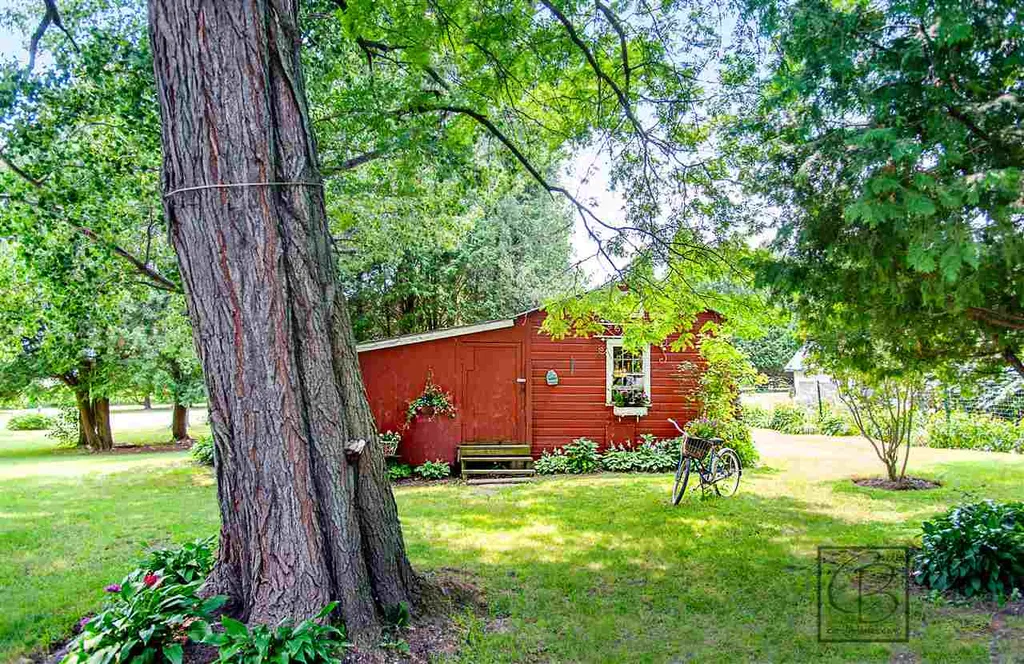 217 South End Road North Hero VT 05474
