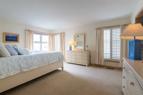 1044 Ocean Boulevard Hampton NH 03842