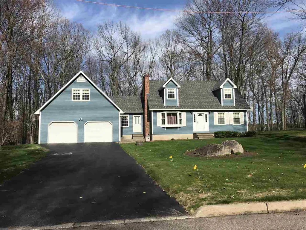 296 Oak Circle Colchester VT 05446