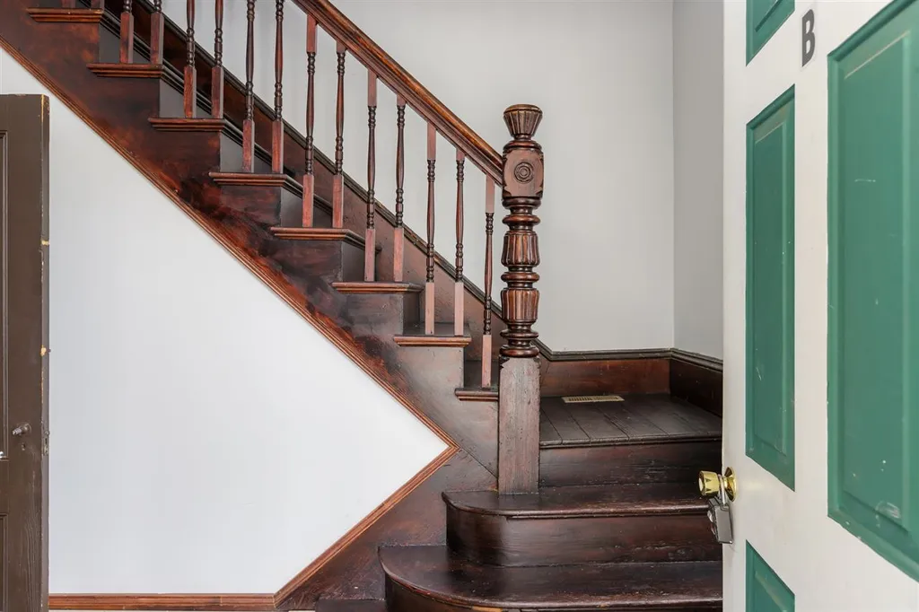 35 Charles Street Milton NH 03851-0000