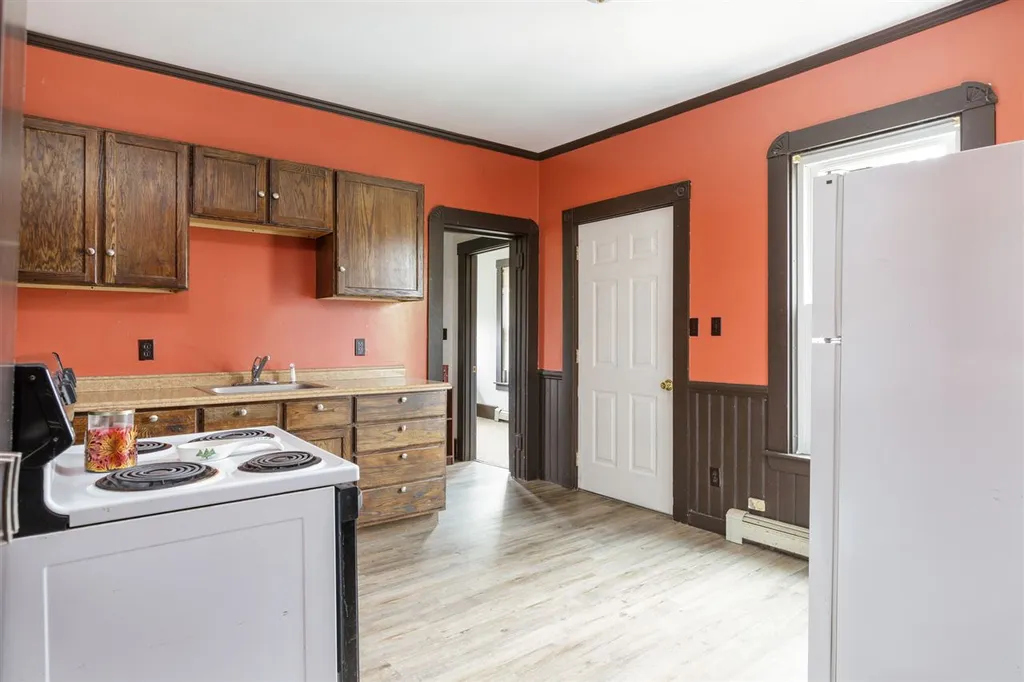 35 Charles Street Milton NH 03851-0000
