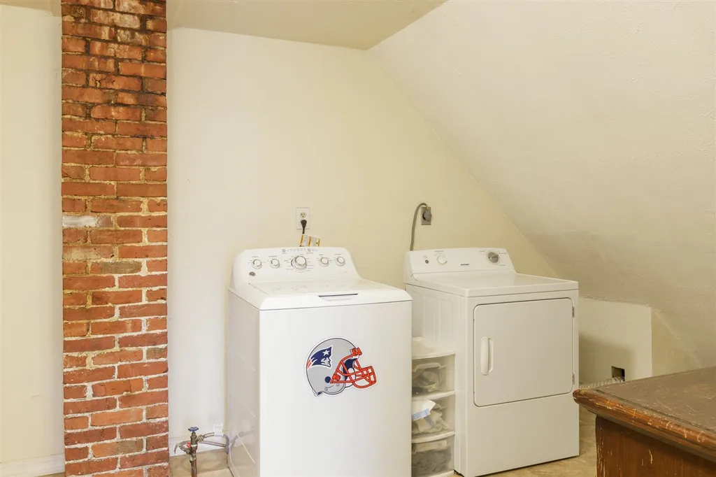35 Charles Street Milton NH 03851-0000