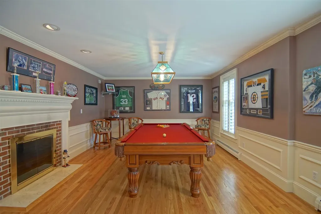 86 Tidewater Farm Road Greenland NH 03840