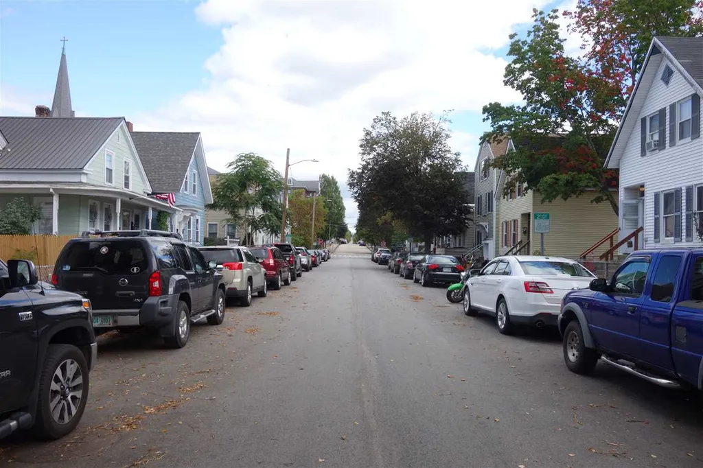 65 Laurel Street Manchester NH 03103