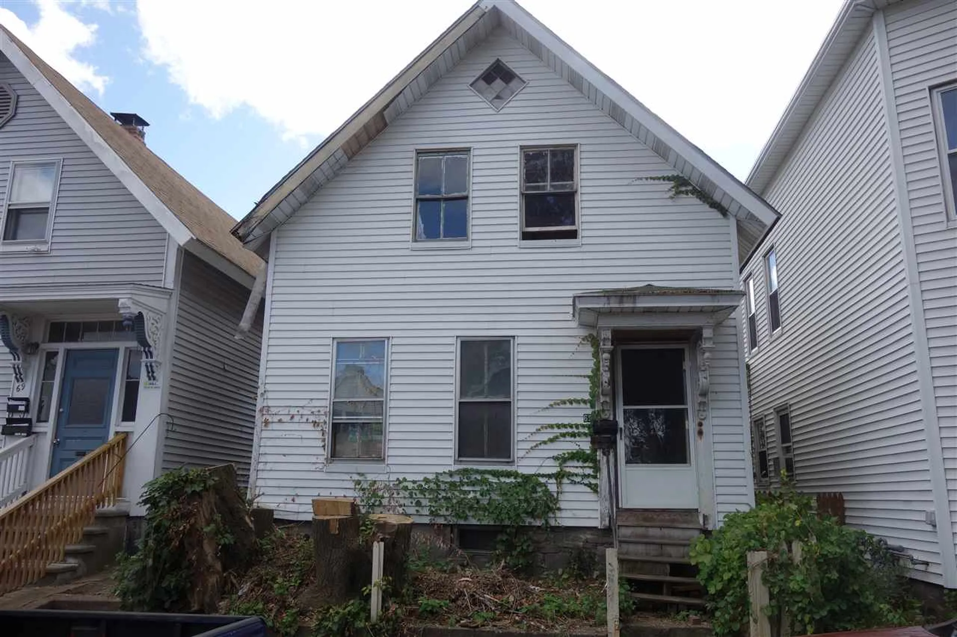 65 Laurel Street Manchester NH 03103