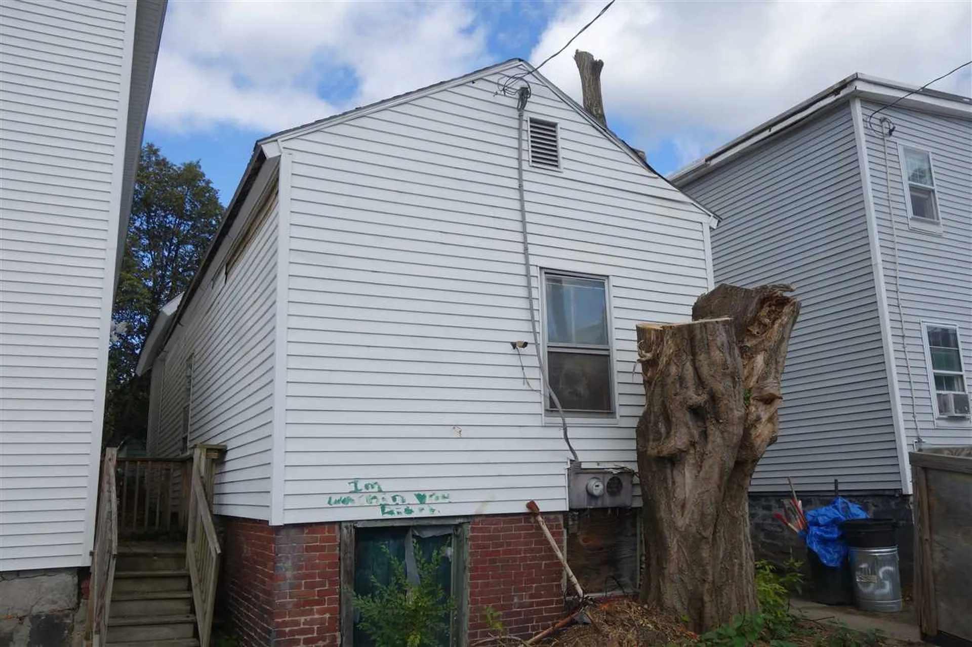65 Laurel Street Manchester NH 03103