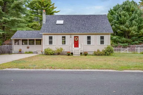 17 Bean Road Fremont NH 03044