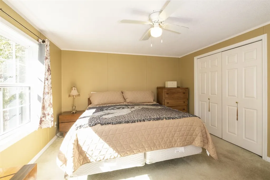 378 Young Road Barrington NH 03825