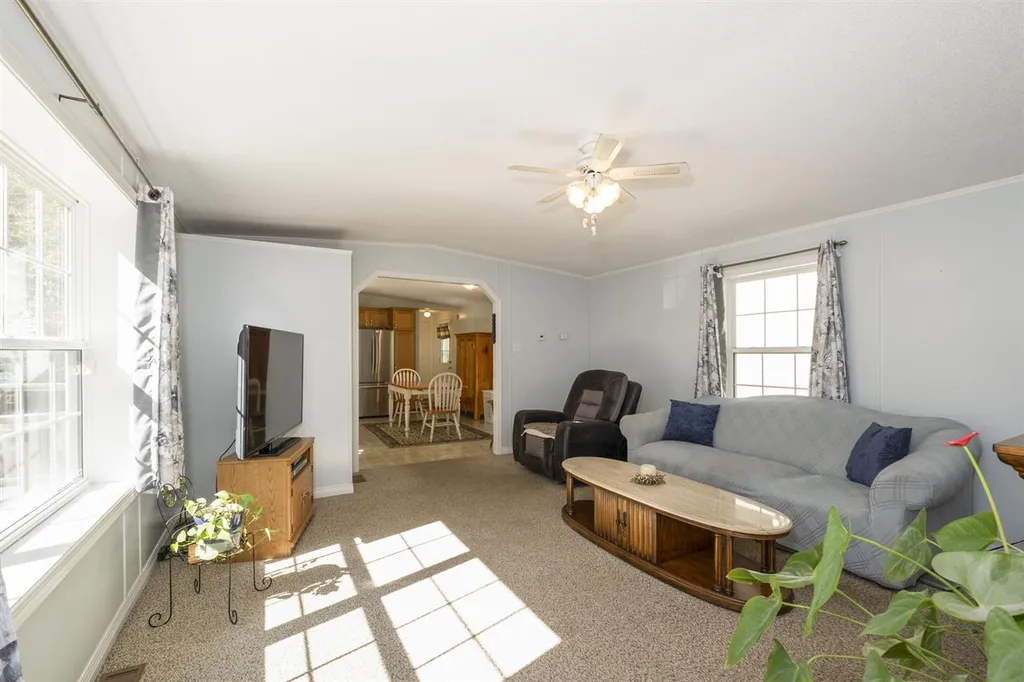 378 Young Road Barrington NH 03825