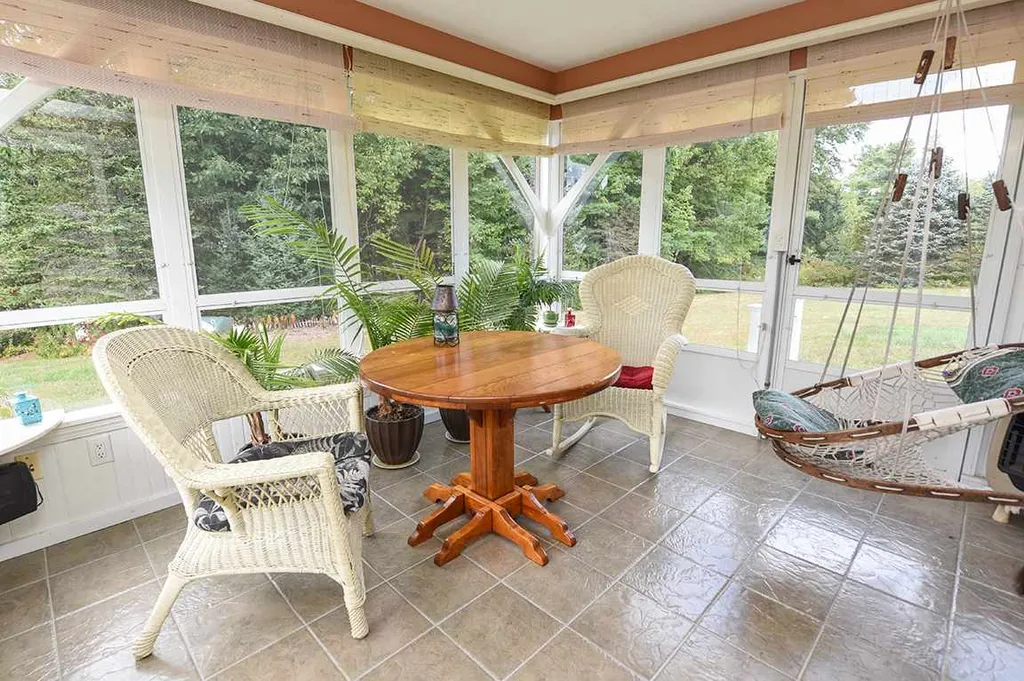 388 Sandown Road Fremont NH 03044