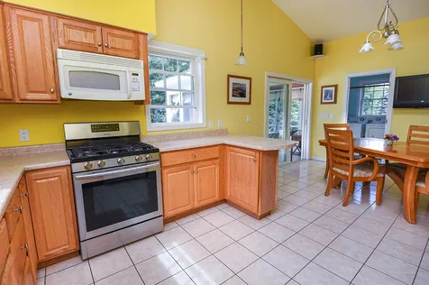 388 Sandown Road Fremont NH 03044