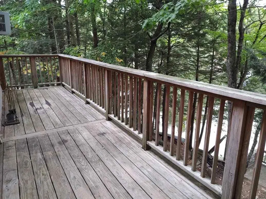 175 Camelot Shore Drive Farmington NH 03835
