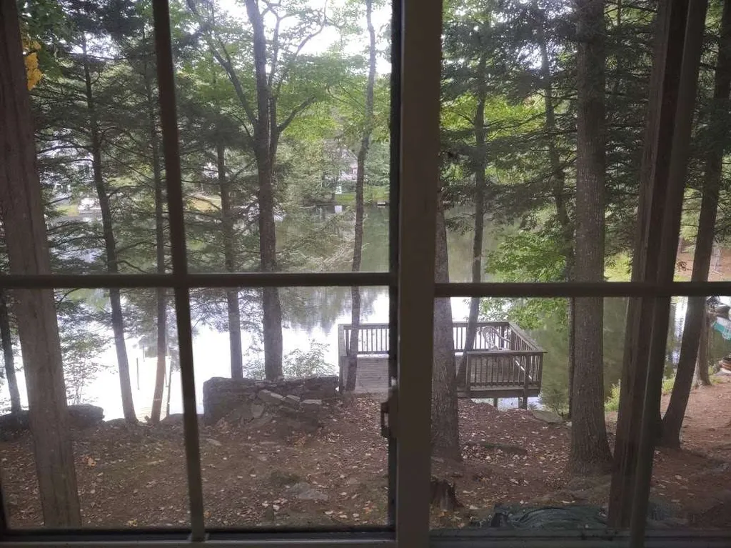 175 Camelot Shore Drive Farmington NH 03835