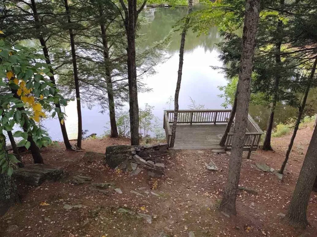 175 Camelot Shore Drive Farmington NH 03835