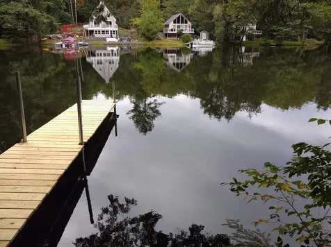 175 Camelot Shore Drive Farmington NH 03835
