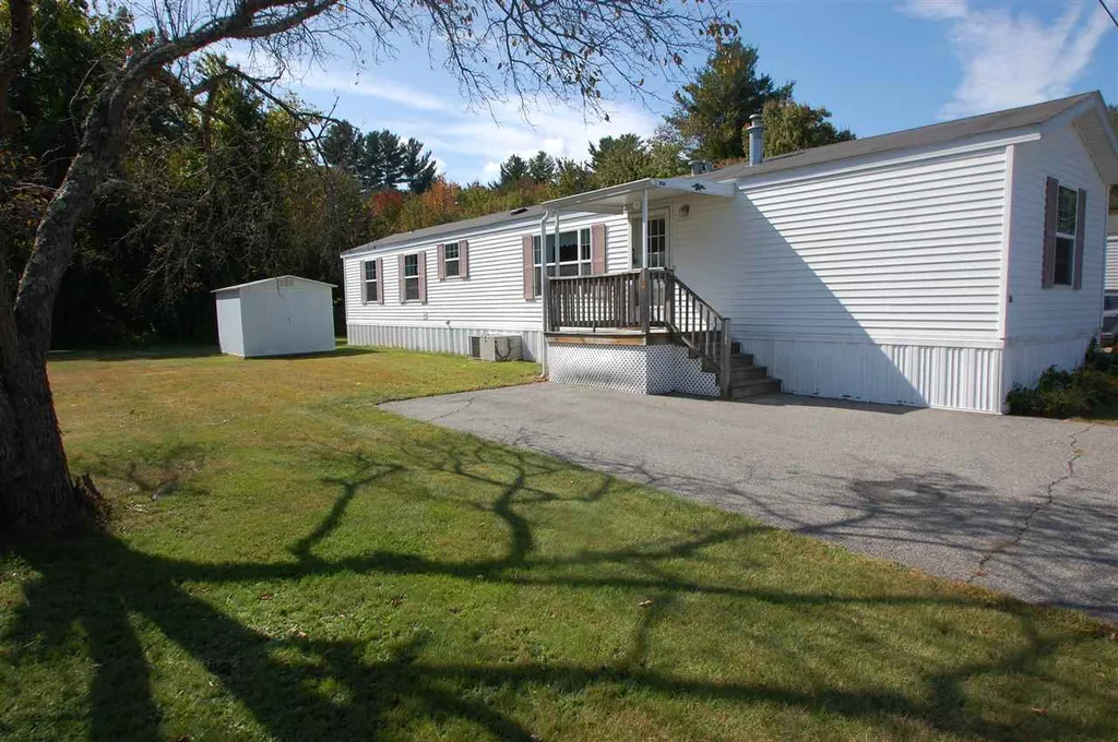 126 Dart Drive Salem NH 03079