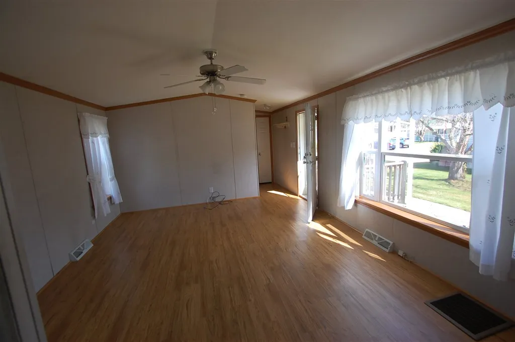 126 Dart Drive Salem NH 03079