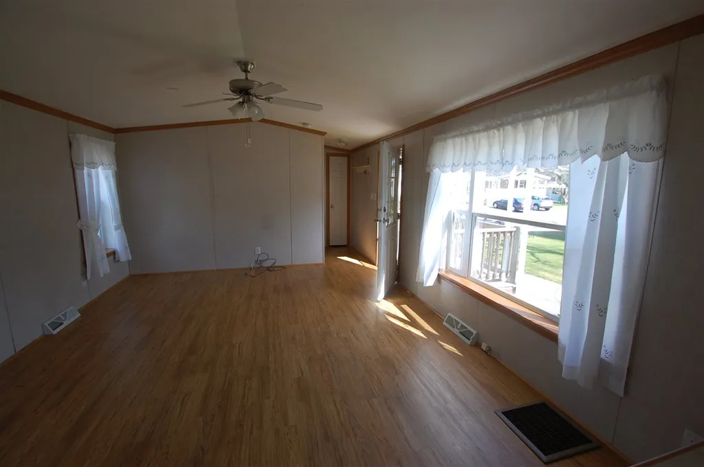 126 Dart Drive Salem NH 03079