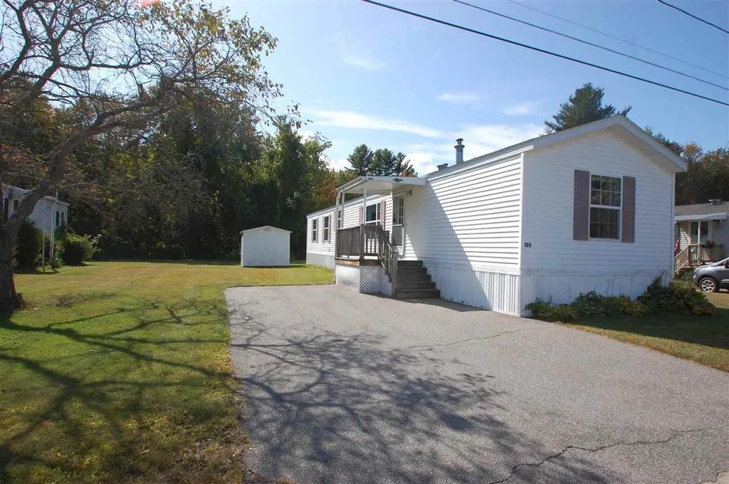 126 Dart Drive Salem NH 03079