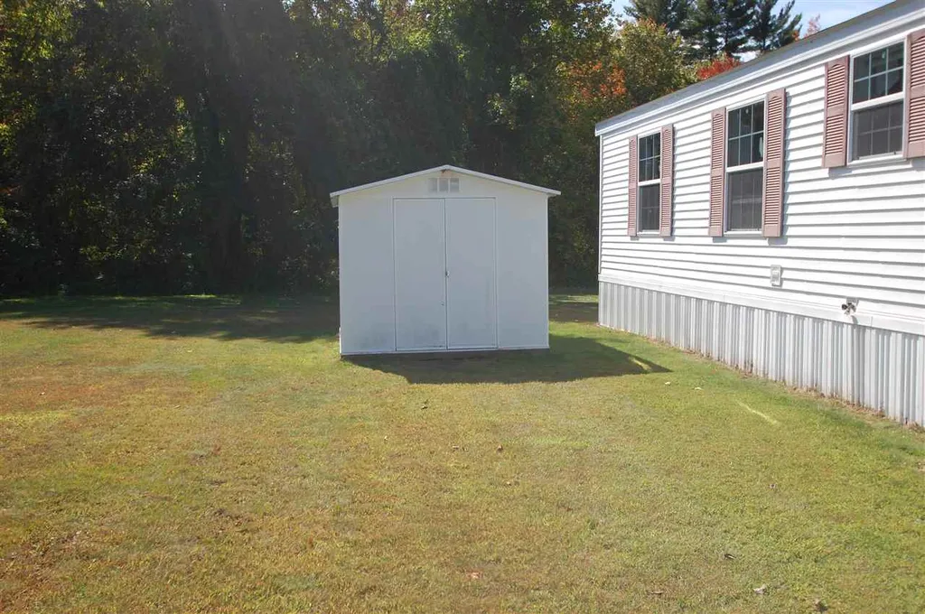 126 Dart Drive Salem NH 03079