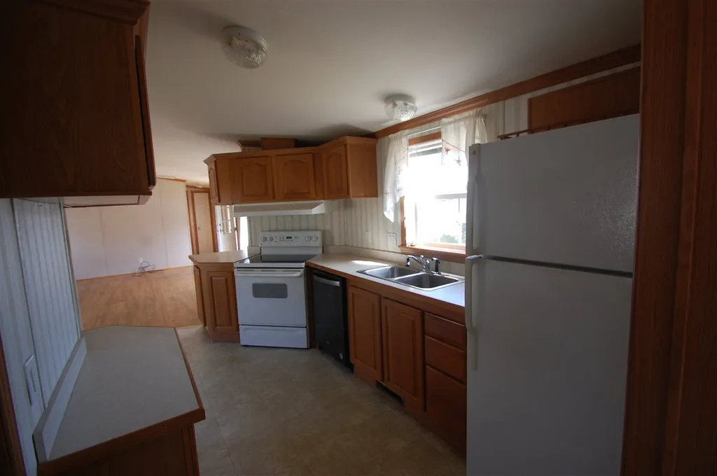 126 Dart Drive Salem NH 03079