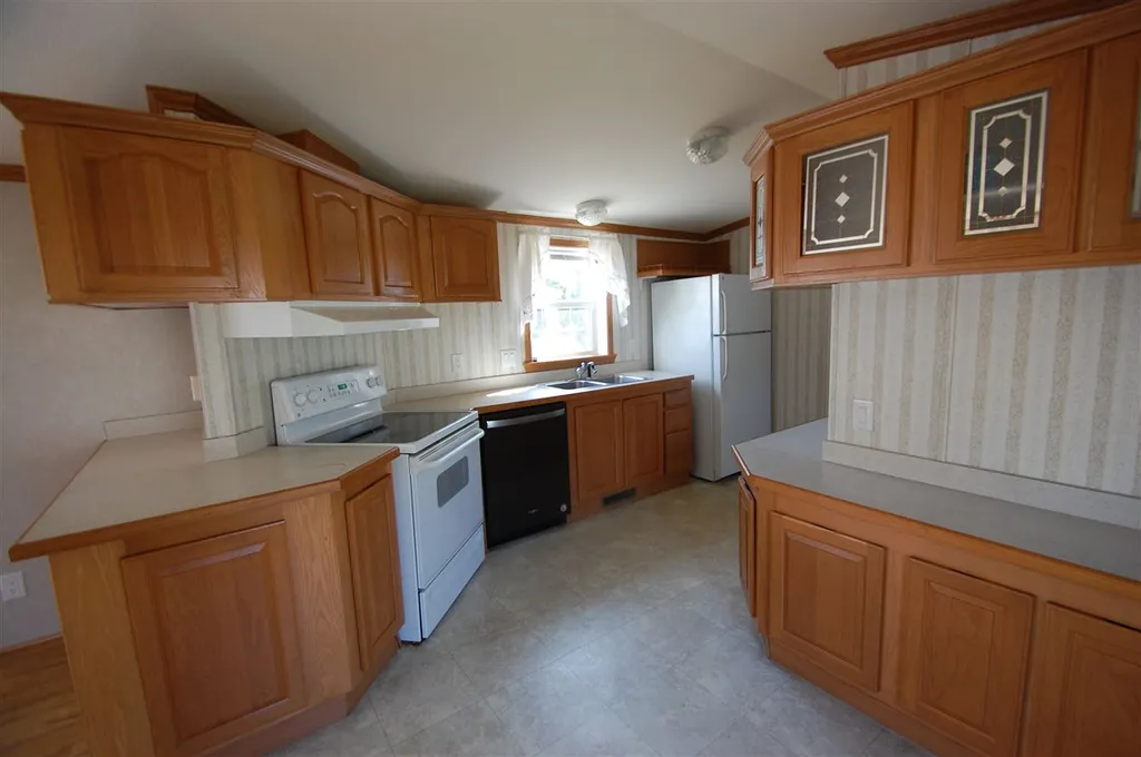 126 Dart Drive Salem NH 03079