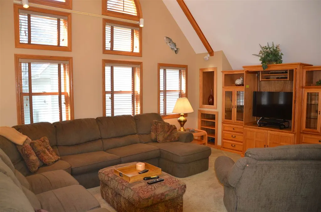 24 Quimby Road Meredith NH 03253