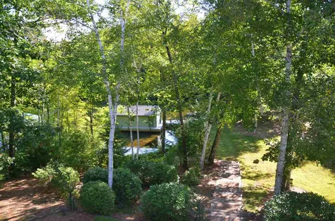 24 Quimby Road Meredith NH 03253