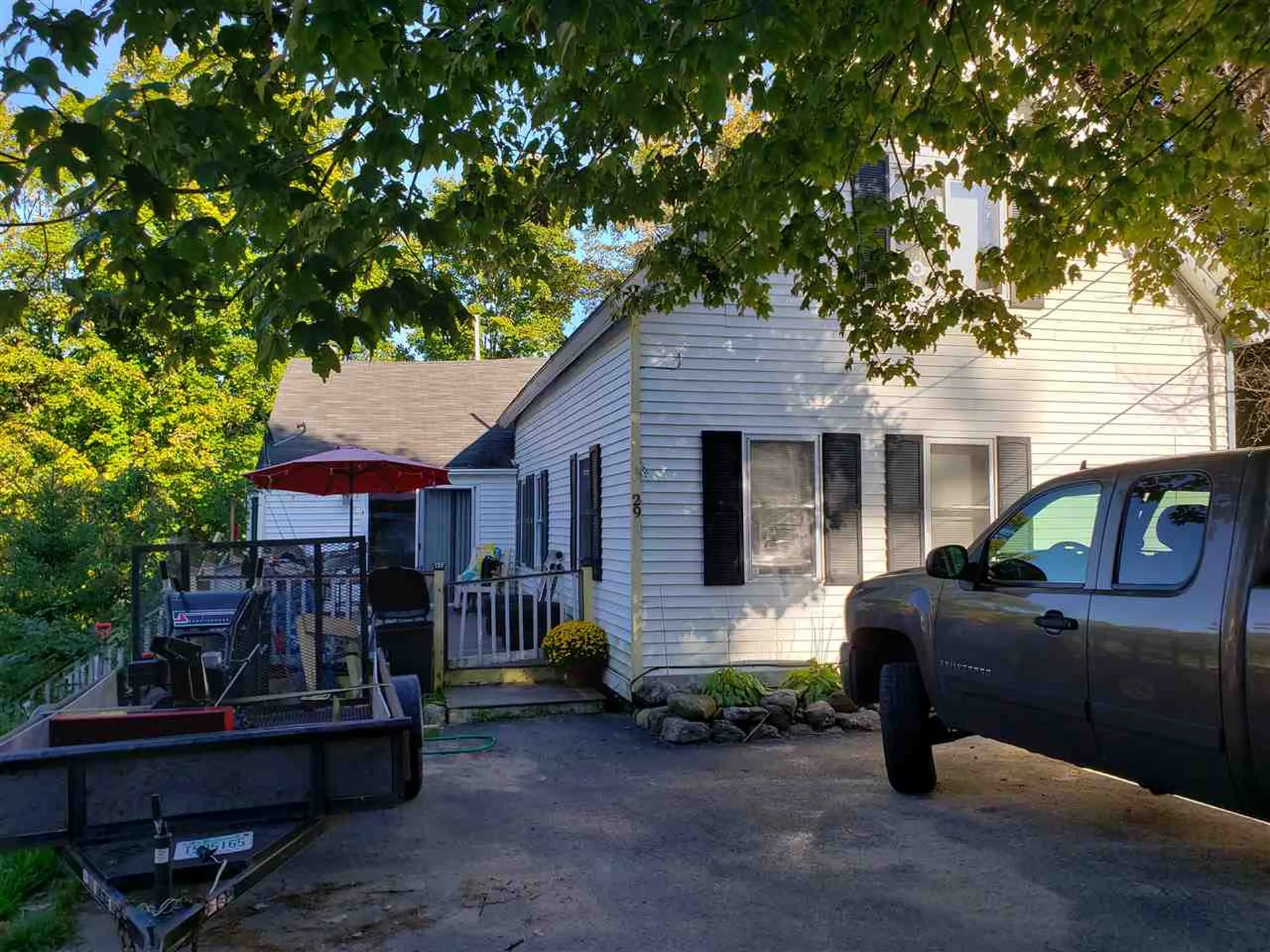 29 Dawson Street Milton NH 03851