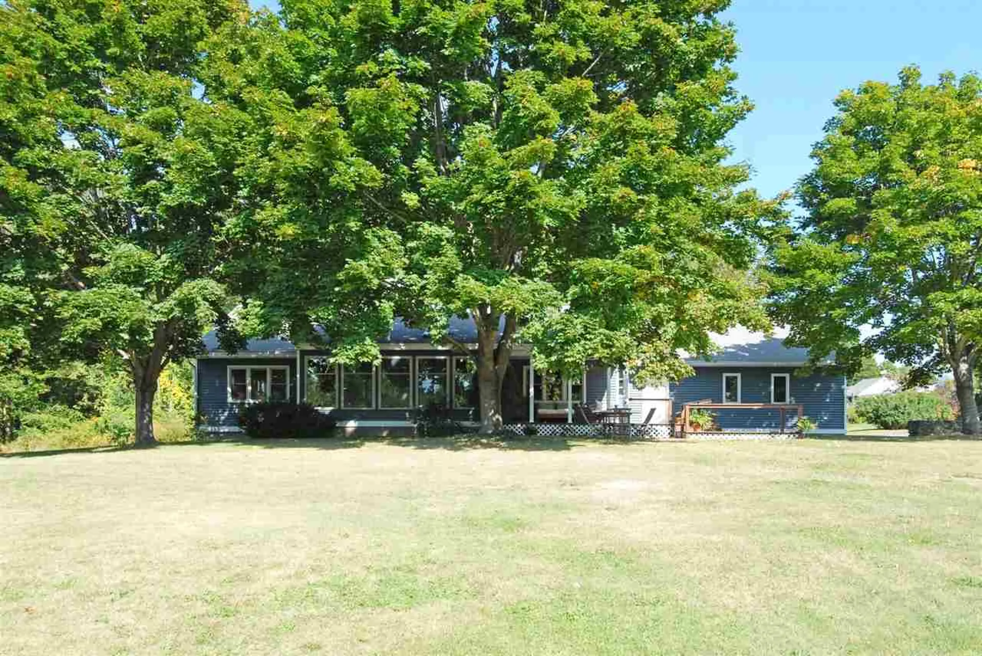 111 Hanscom Road Eliot ME 03903