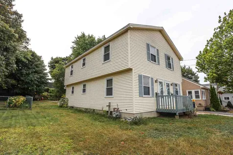 739 Dix Street Manchester NH 03103