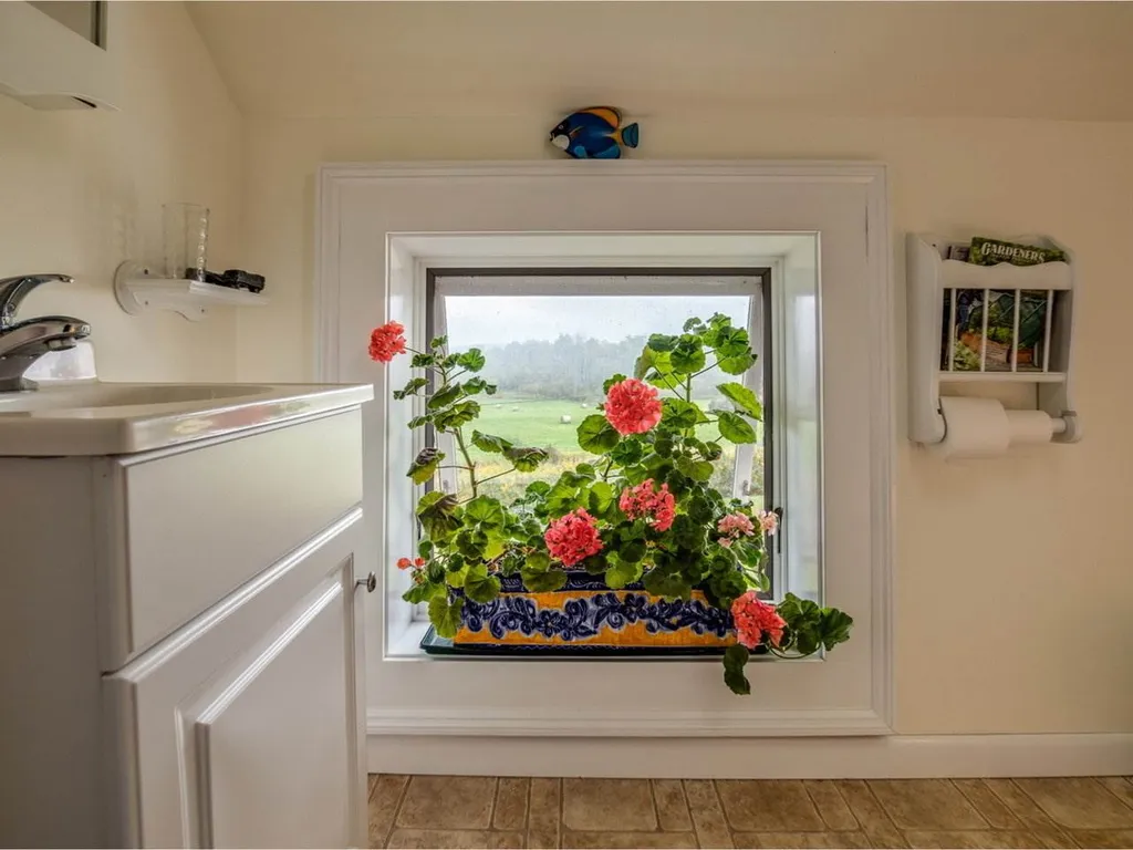 1108 Satterly Road Ferrisburgh VT 05456