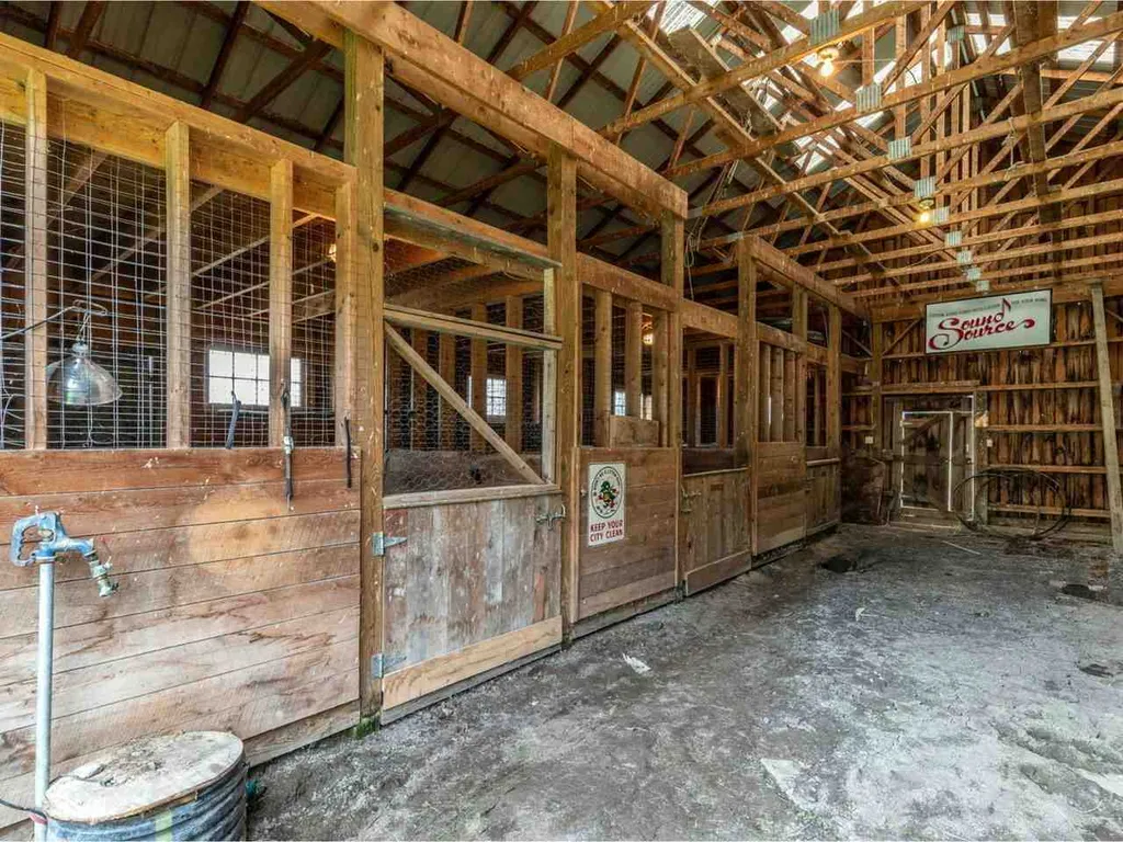 1108 Satterly Road Ferrisburgh VT 05456