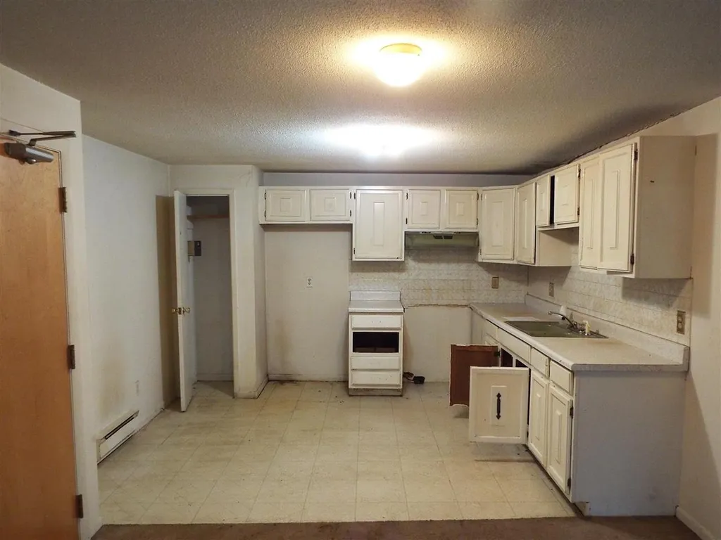 30 Beech Street Bristol NH 03222