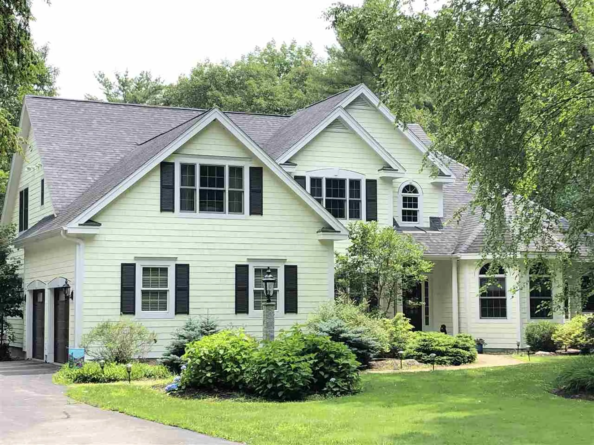 31 Interlakes Way Wolfeboro NH 03894
