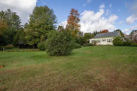 157 Stinson Lake Road Rumney NH 03266