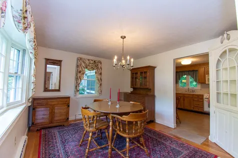 40 Woodridge Road Durham NH 03824