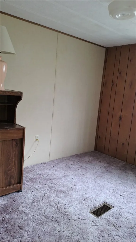 180 Ingalls Lane Lyndon VT 05851