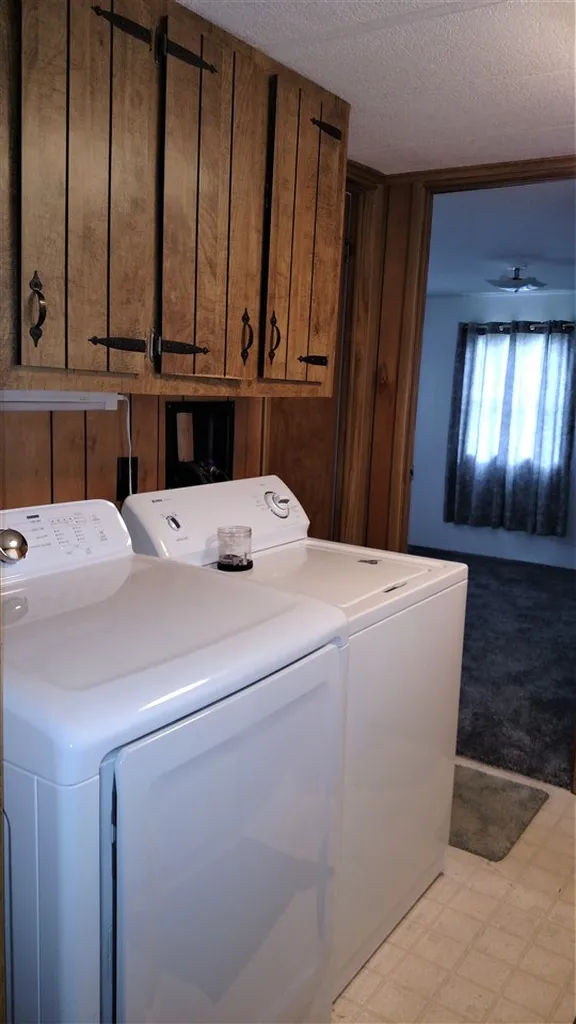 180 Ingalls Lane Lyndon VT 05851