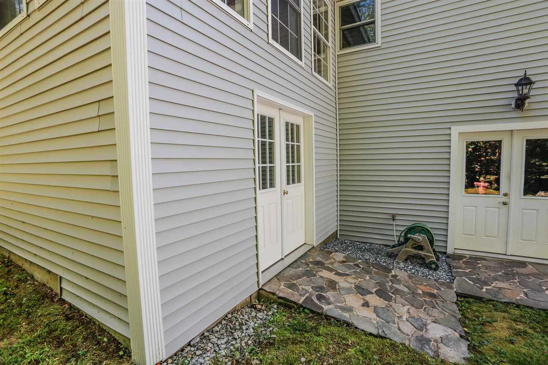 13 Dolloff Dam Road Nottingham NH 03290